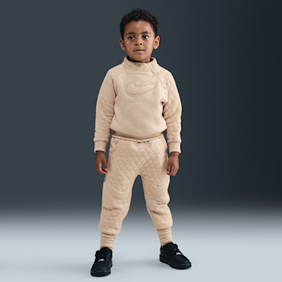 Nike ナイロンジャケット・ジョガーパンツセット　セットアップ Nike ナイロンジャケット・ジョガーパンツセット セットアップ